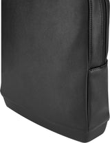 Moleskine Mochila Pequeña, Colección Classic, Mochila Compatible ConTablet, iPad, Laptop Hasta 11 Pulgadas, Dimensiones 25 x 36 x 7 cm, Color Negro