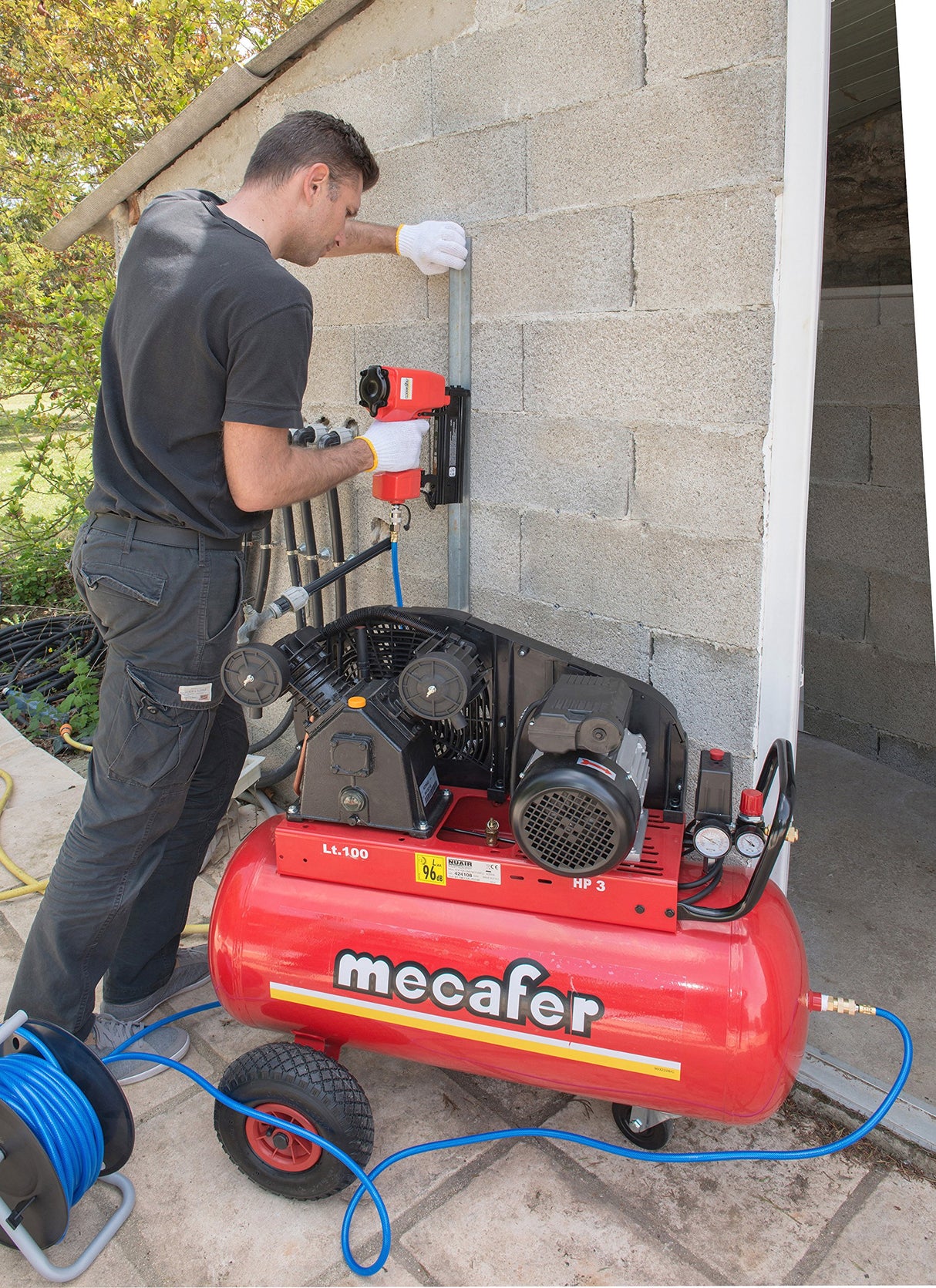 Mecafer 425316-3 hp compresor 100 L V CAST