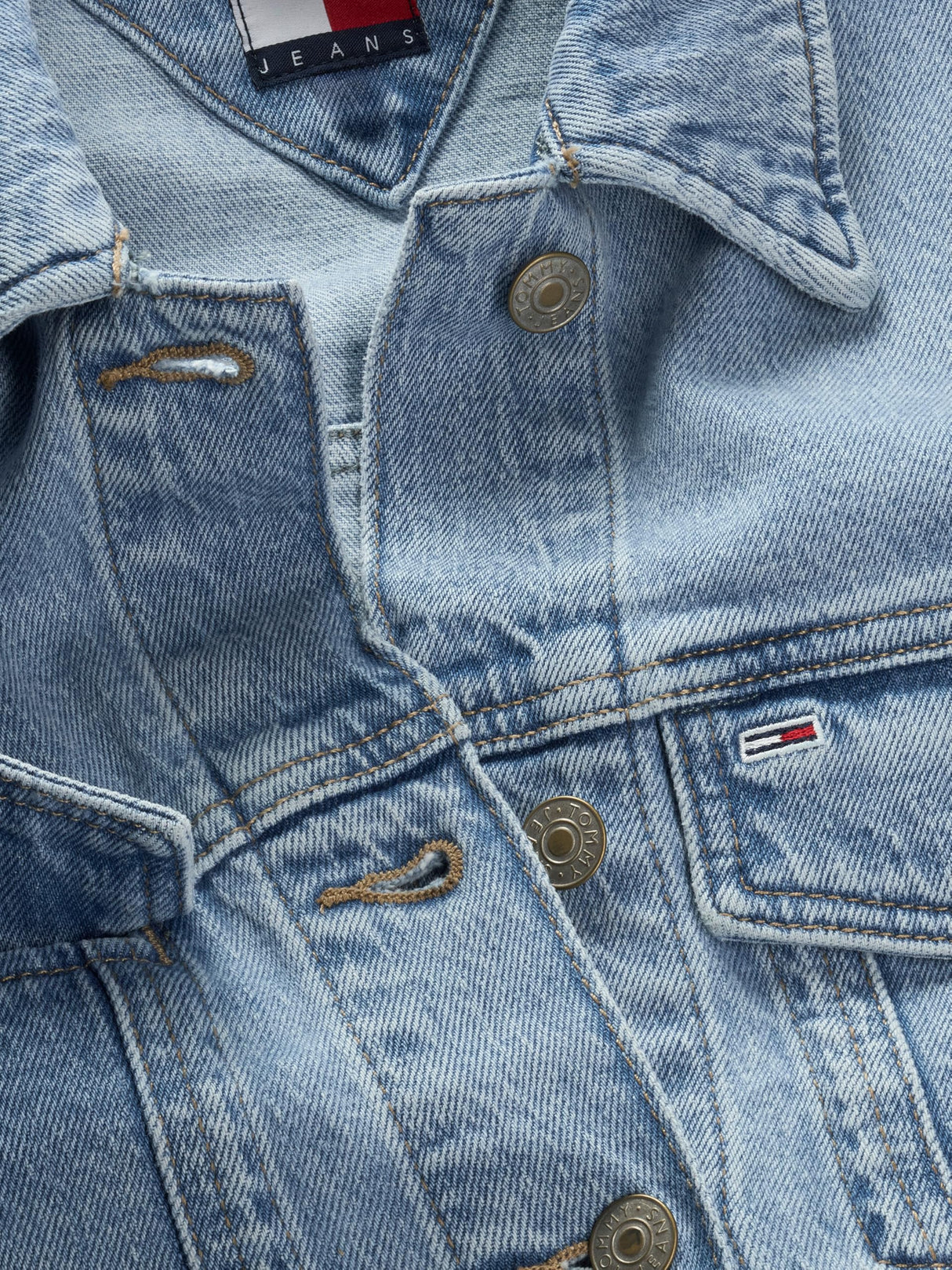 Tommy Jeans Cazadora vaquera Mujer Classic Trucker Regular Fit, Azul (Denim Light), M