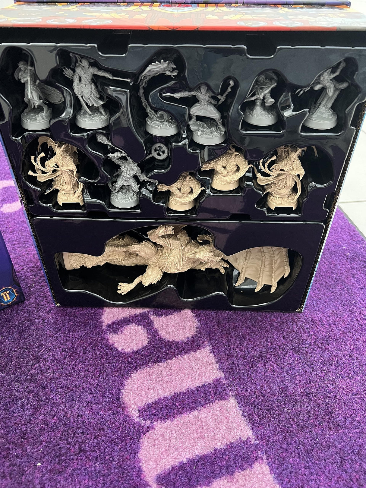 Asmodee - Descent, Leyendas de la Oscuridad: La Guerra del Traidor - Expansión Juego de Mesa, 1-4 Jugadores, 14+ años – Versión italiana