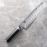 KAI Shun Classic cuchillo de cocina japonés 20 cm de longitud de hoja con alveolos - Cuchillo de Damasco 32 capas núcleo VG MAX - 61 (±1) HRC - Mango de madera Pakka - Hecho en Japón