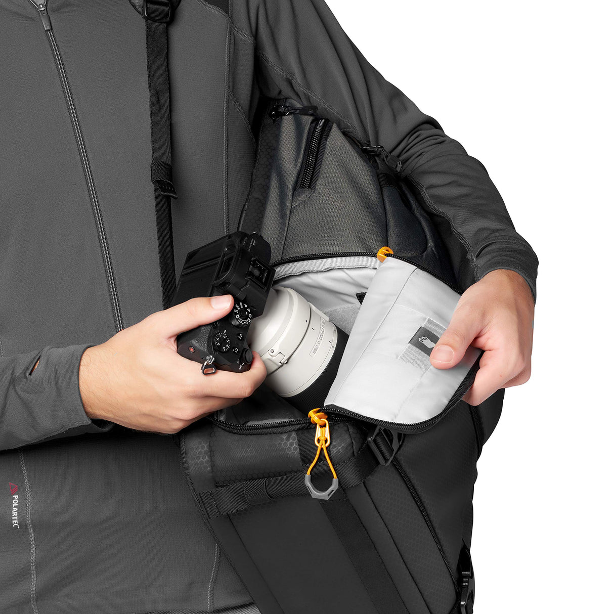 Lowepro Fastpack BP 250 AW III - Mochila para Cámara Refelx DSLR Sin Espejo, con Acceso QuickDoor, Compartimento Para Portátil de 13”, Para Cámaras Nikon D850, 300D Ripstop, Color Gris